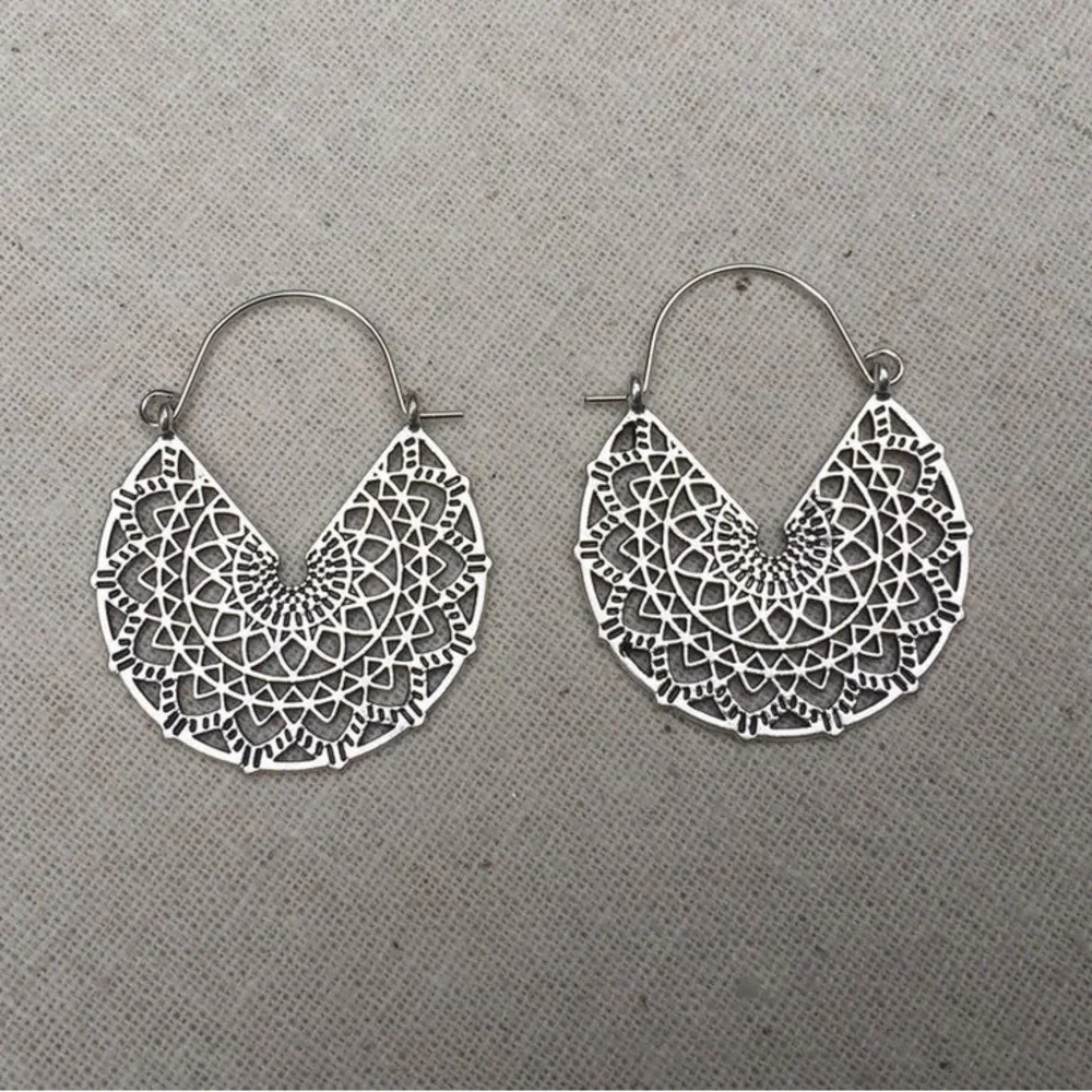 New Bohemian Mandala Minimalist Cut Out Hypoallergenic Silver Hoop Earrings